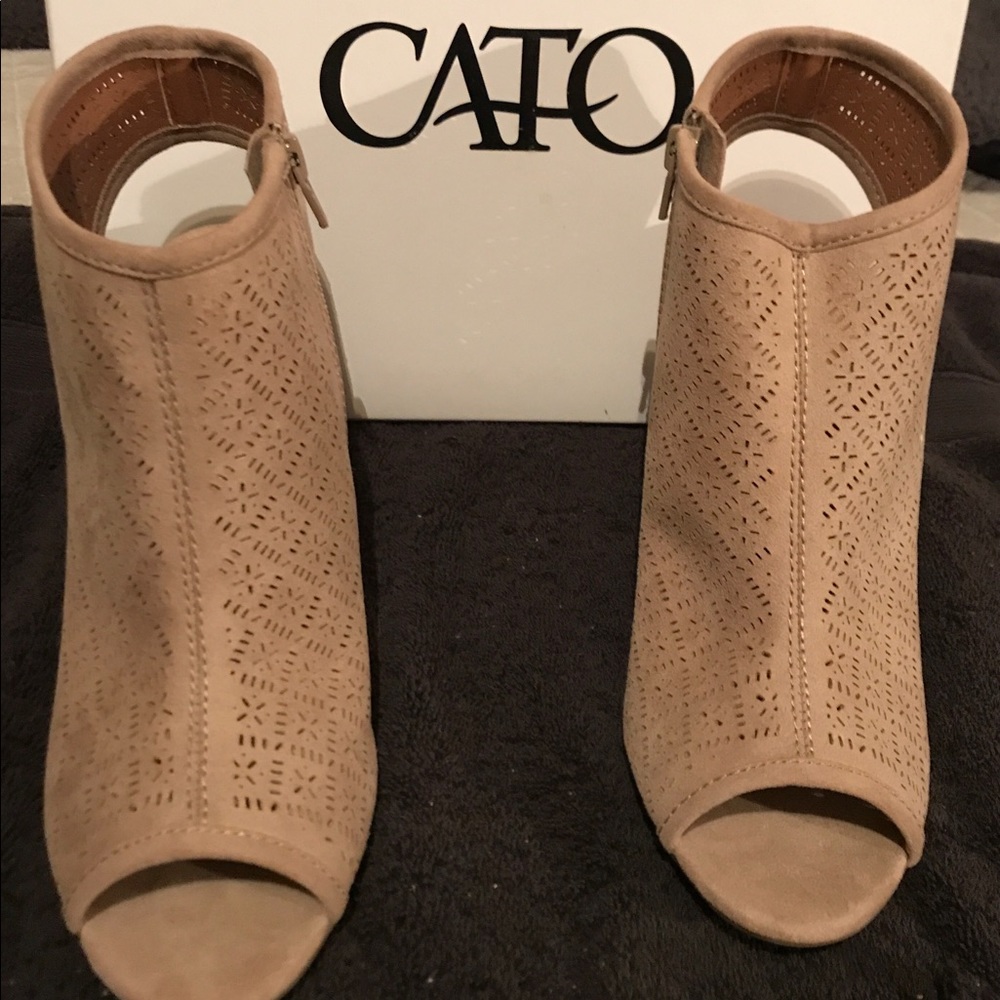 New wedge heels. Negotiable