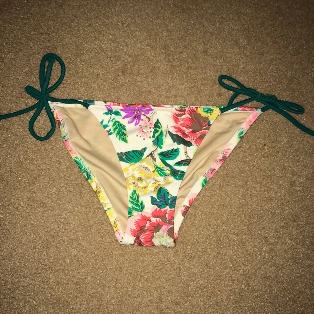 Victoria Secret Bikini Bottoms