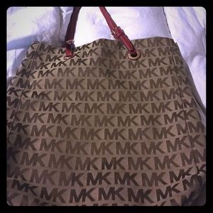 Handbag