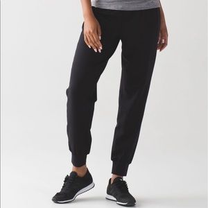 Lululemon Ceremony sweatpants