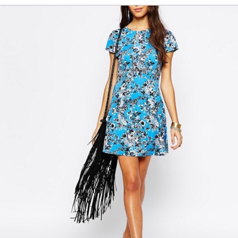 Fantastic Blue Floral Print Dress