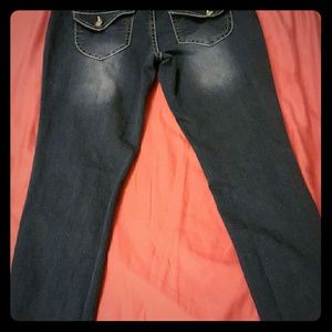 Juniors size 7