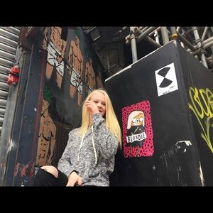 Meet your Posher, Haley