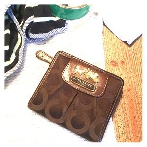 Coach wallet dark brown C fabric