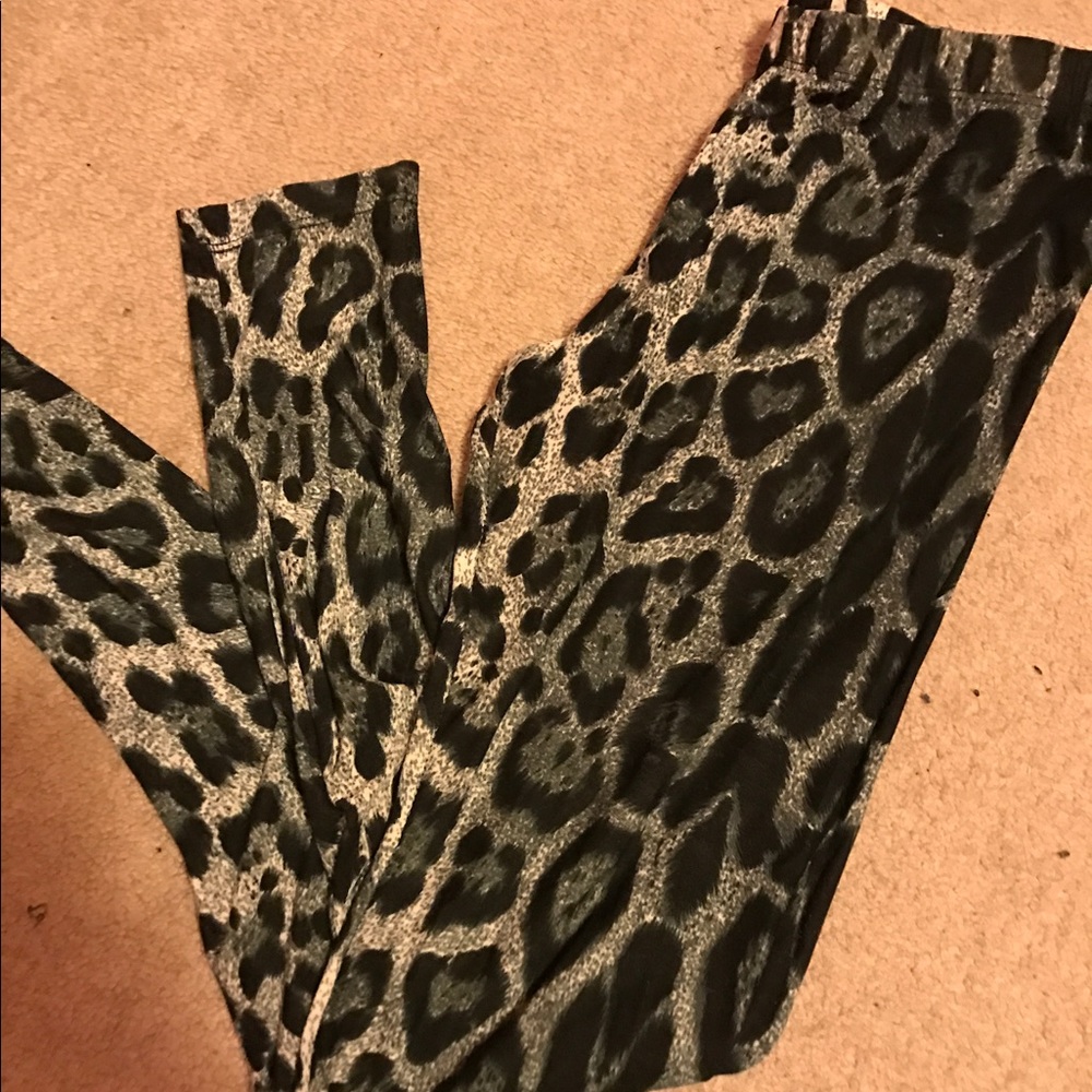 Aldo Leopard Leggings 🐱