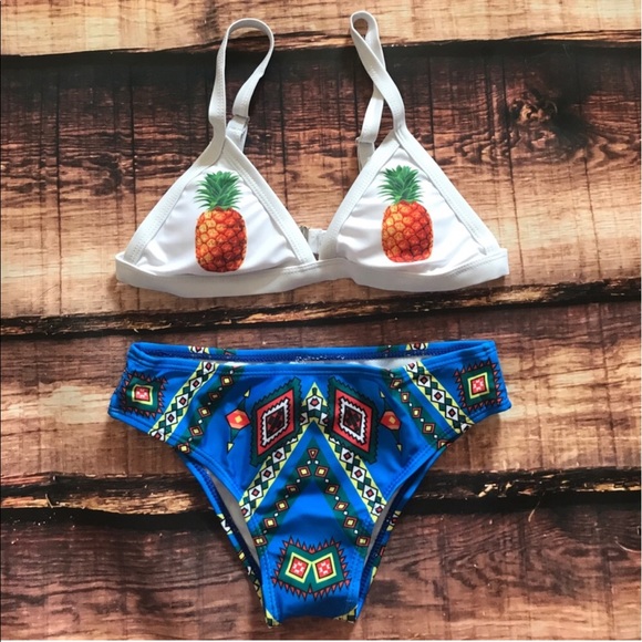 💥sale!! << Tropical Pineapple Bikini >> - Picture 2 of 5
