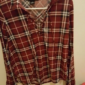 Lightweight top nothing wrong with it just to smal