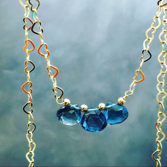 Handmade 14k gold necklace with blue topaz gems - Picture 2 of 7