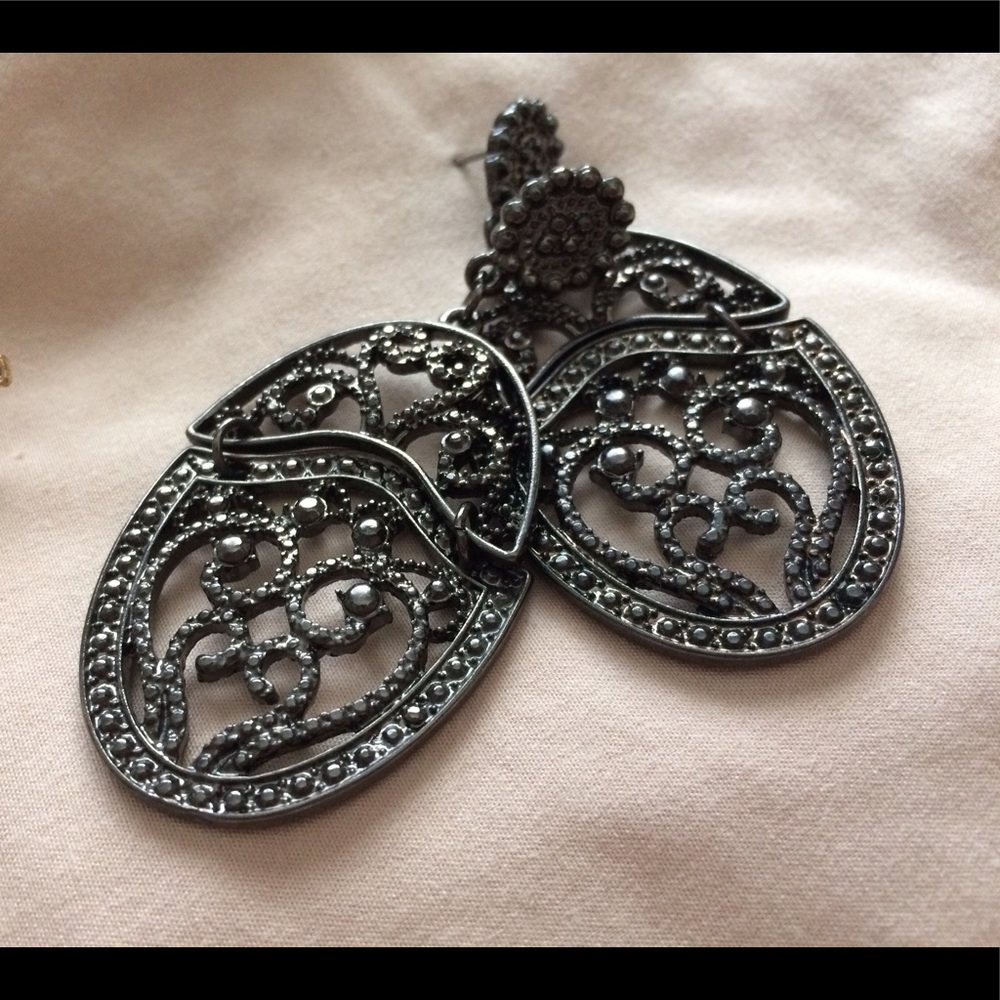 Charcoal dangle earrings.