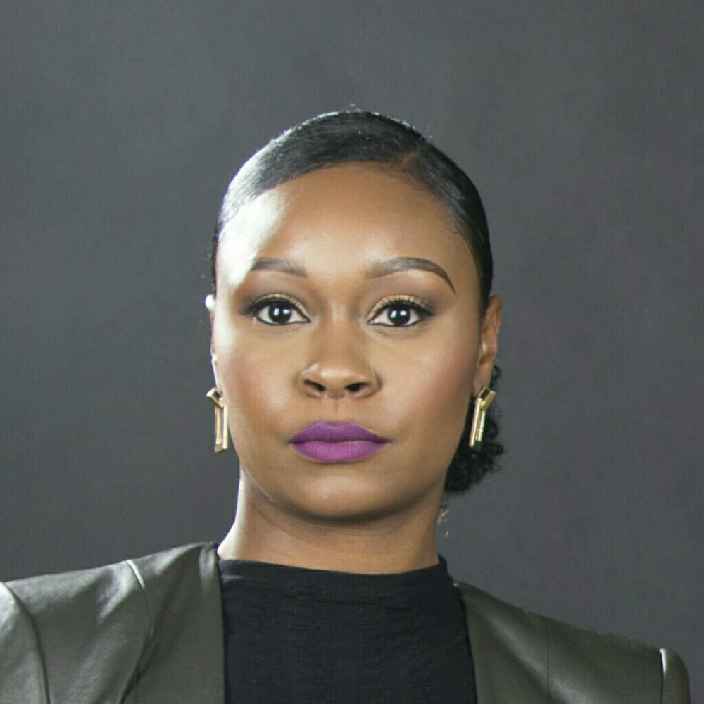 Meet your Posher, Sissy