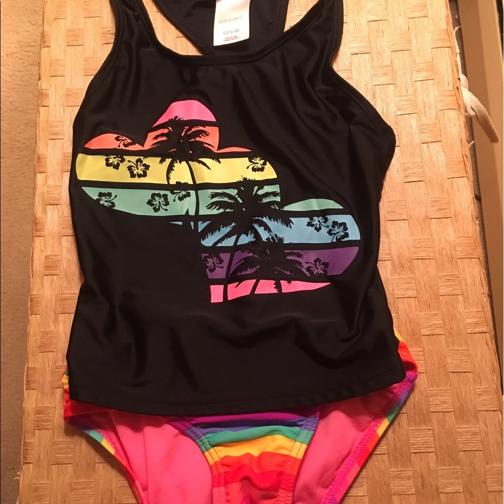 Girls bathing suit by Xhilaration in size 6-6x.
