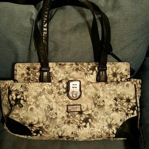 Large women's tote bag