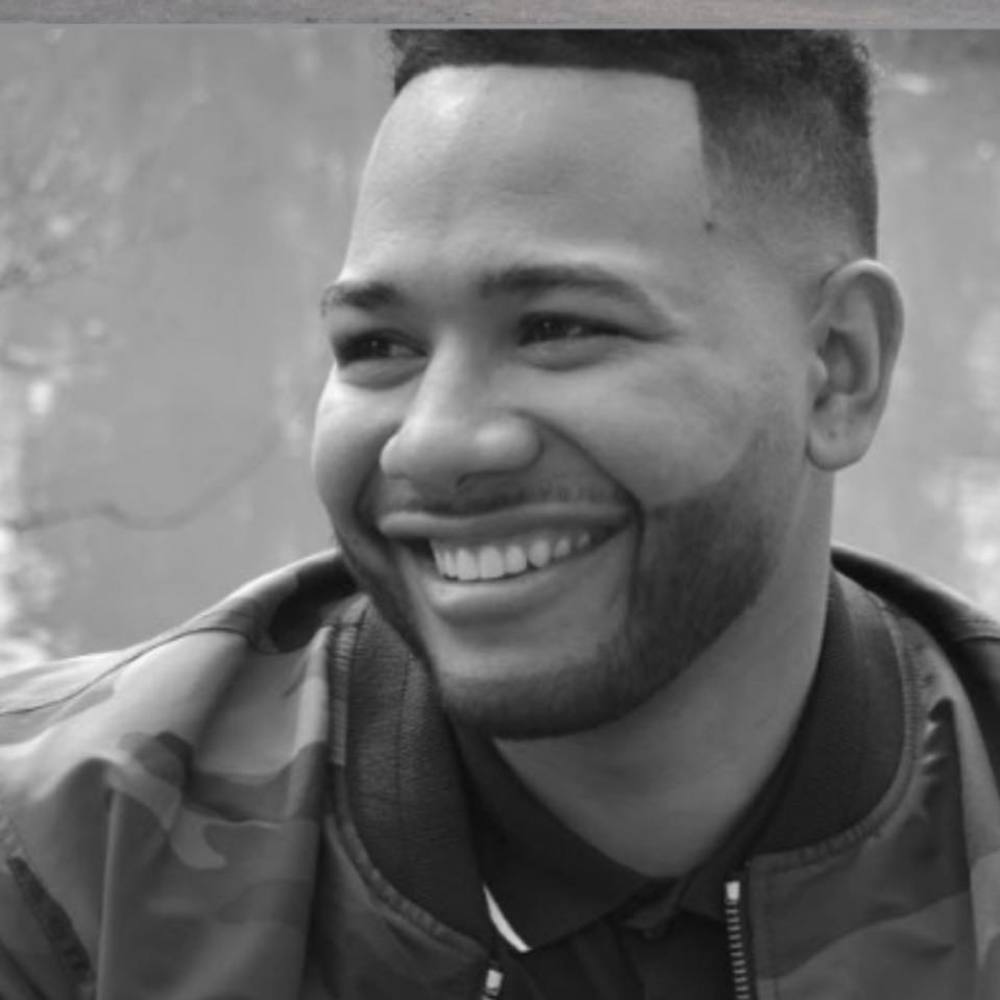 Meet your Posher, Elyse