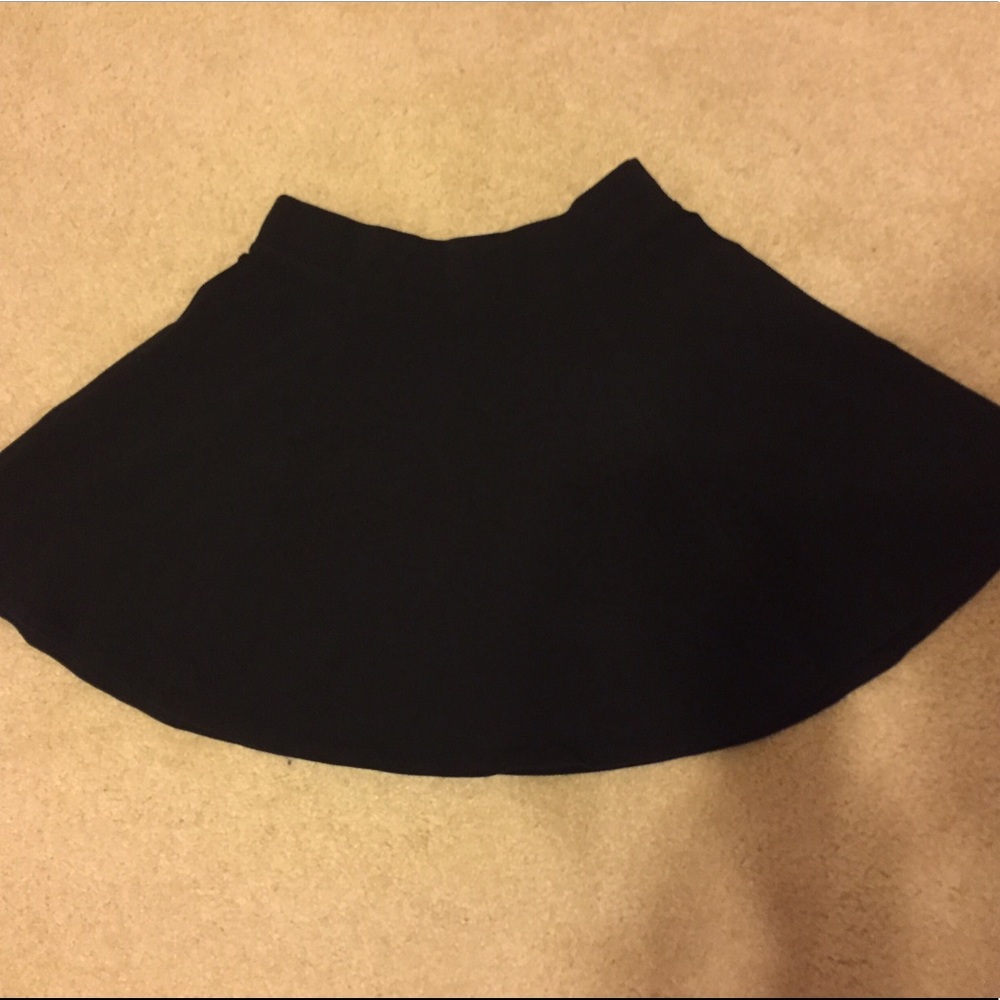 H&M black skater skirt