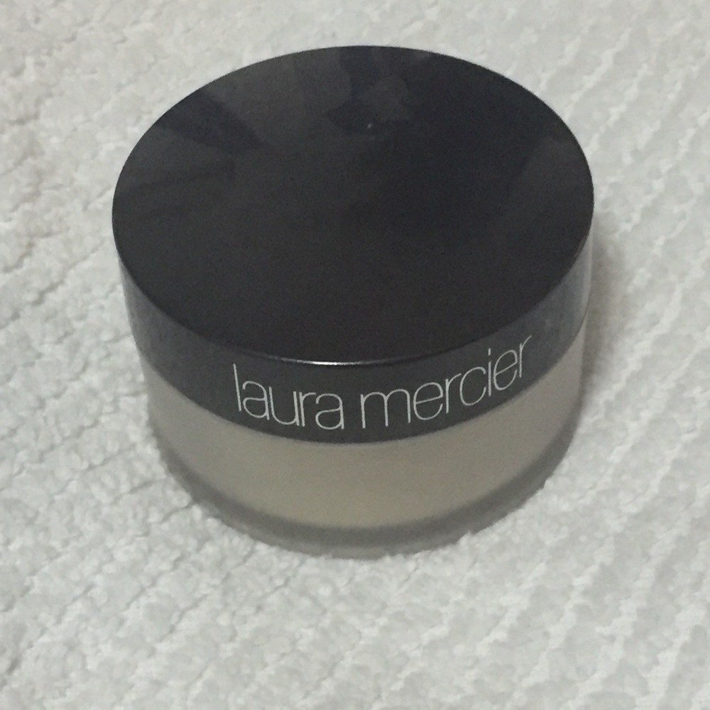 Laura Mercier Translucent Powder