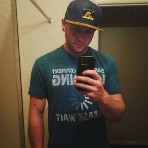 Meet your Posher, Ethan