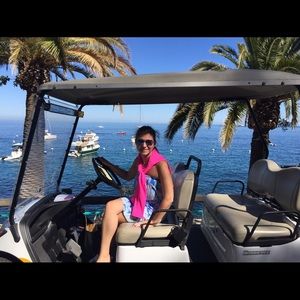 Meet your Posher, Andrea