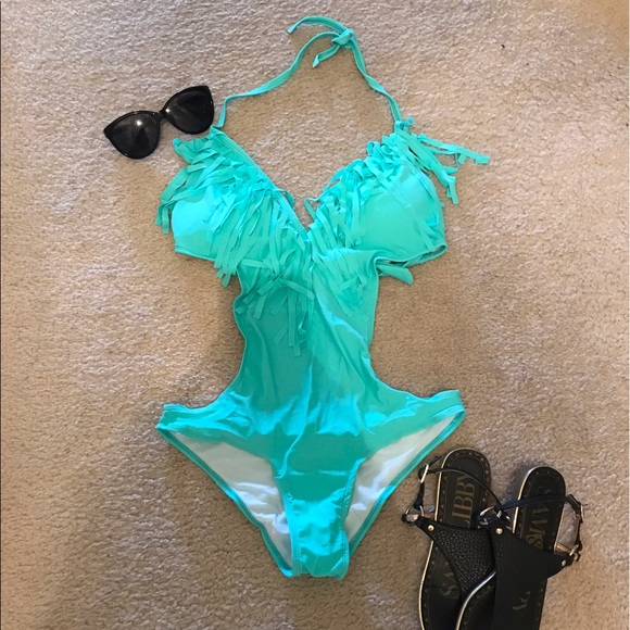 *LAST ONE* Green Fringe one piece - Picture 3 of 5