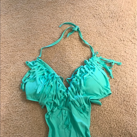 *LAST ONE* Green Fringe one piece - Picture 4 of 5