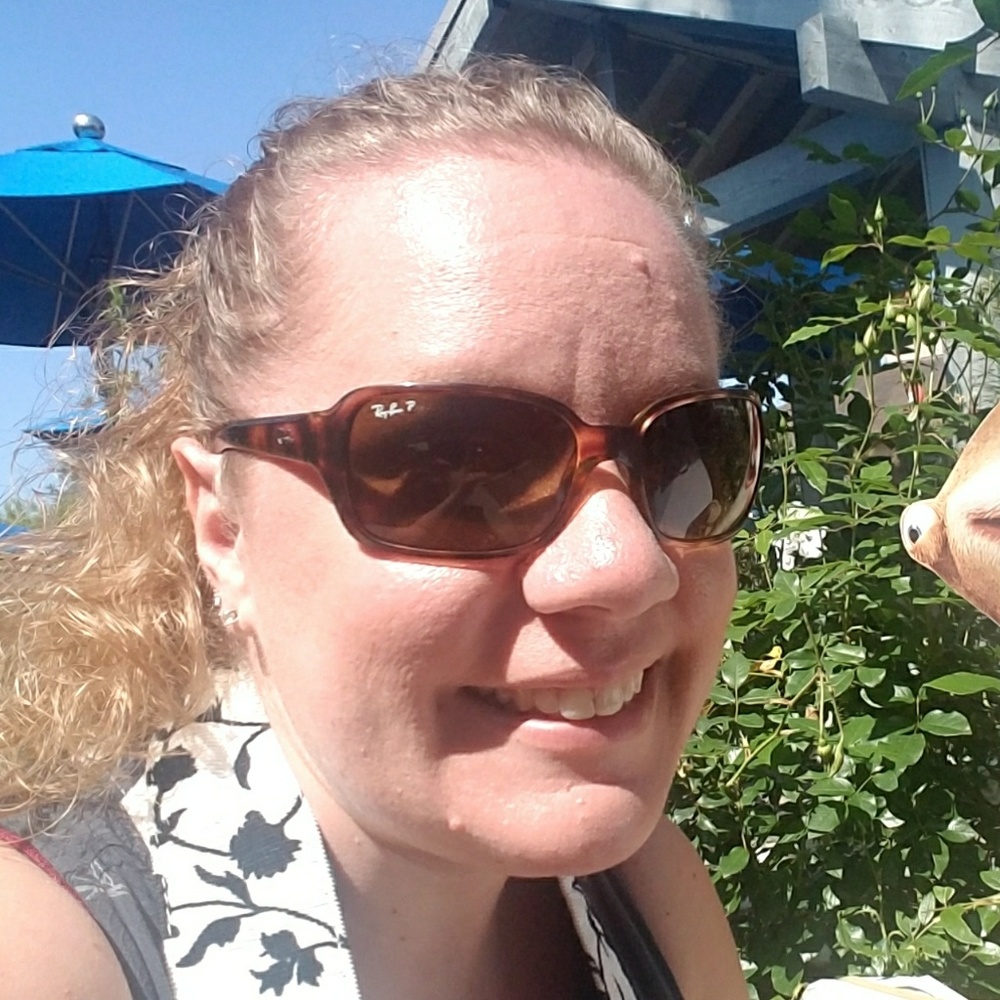 Meet your Posher, Melissa