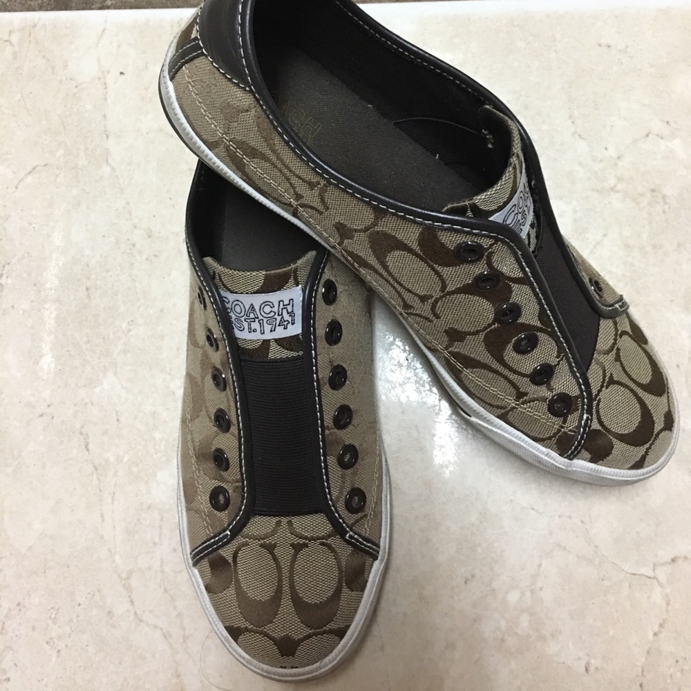 Coach Poppy logo slip-on sneakers