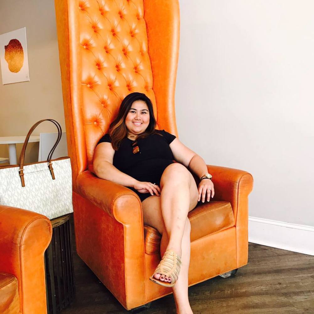 Meet your Posher, Ace