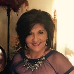 Meet your Posher, Delia