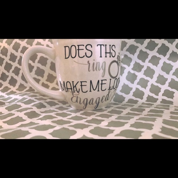 Engaged mug - Picture 3 of 3