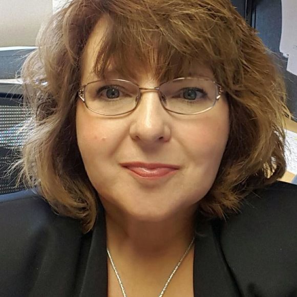 Meet your Posher, Kimberly - Picture 1 of 1