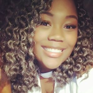 Meet your Posher, Kada