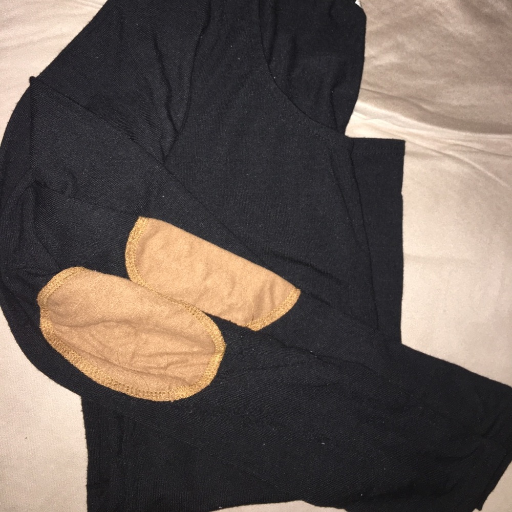 Black long sleeve shirt