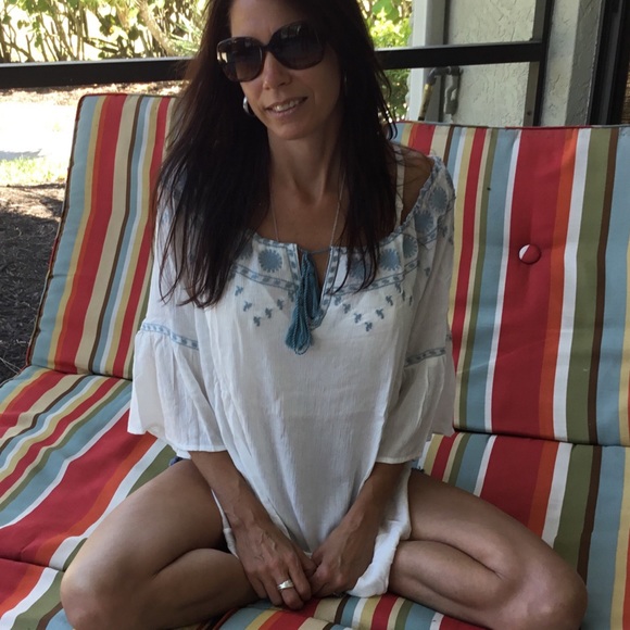 Embroidered Tunic Small Only! - Picture 2 of 4