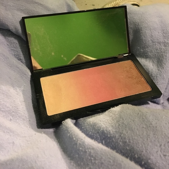 Kevin Aucoin Neo Bronzer - Picture 3 of 3