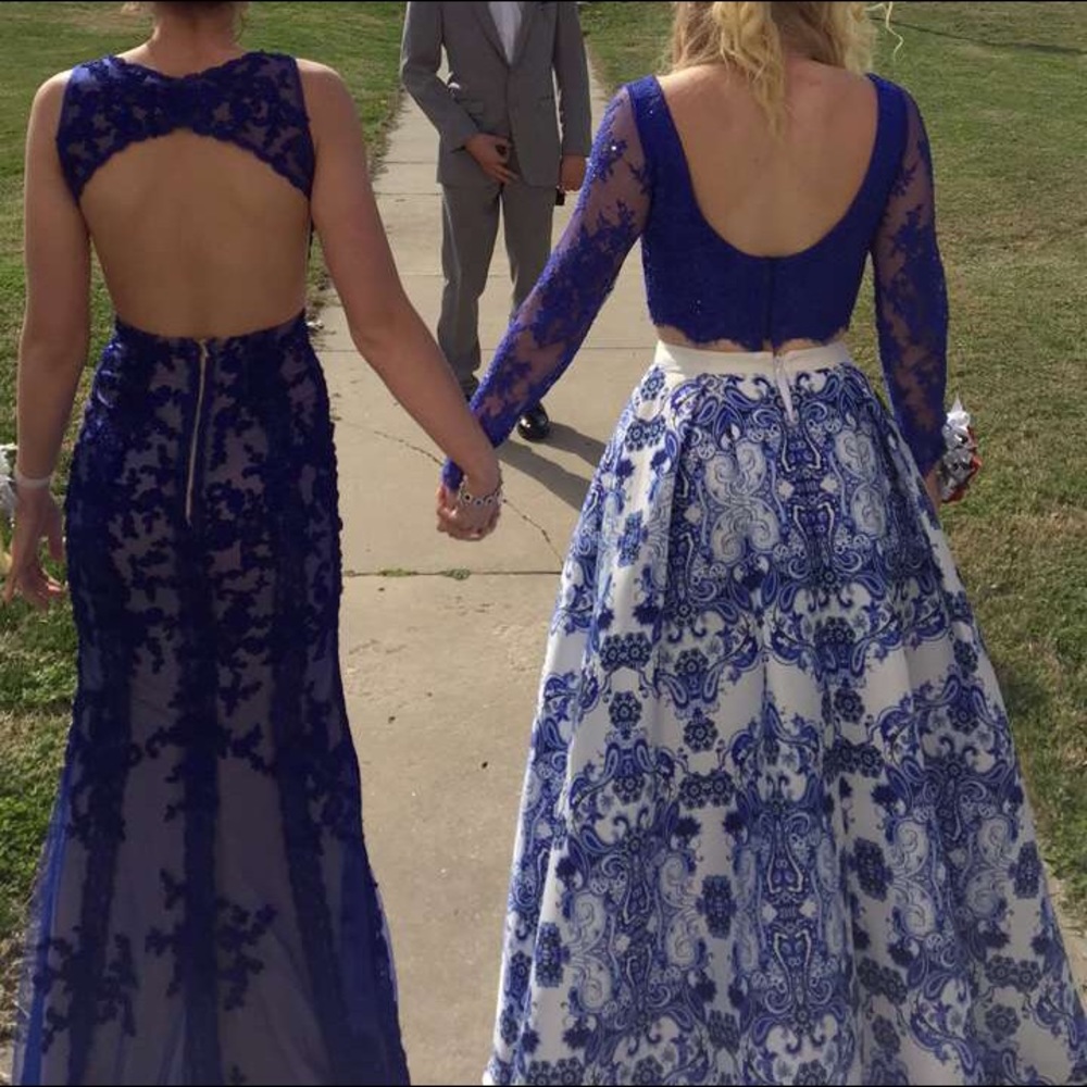 Size 2 Macduggal Royal Blue prom dress