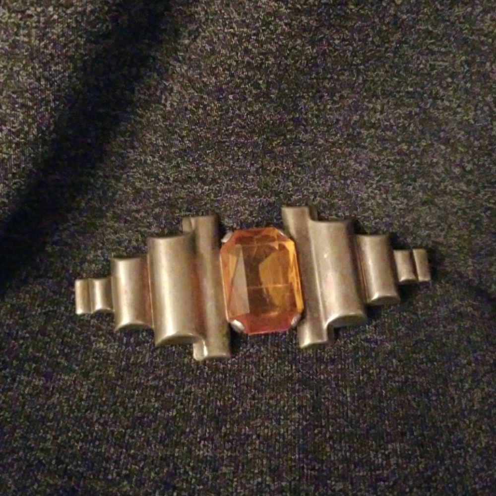 Brooch - Picture 2 of 3