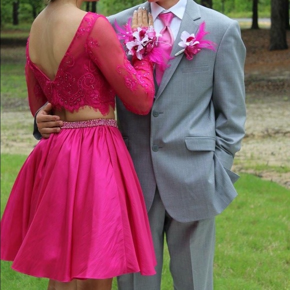 Sherri Hill size 2 - Picture 3 of 5