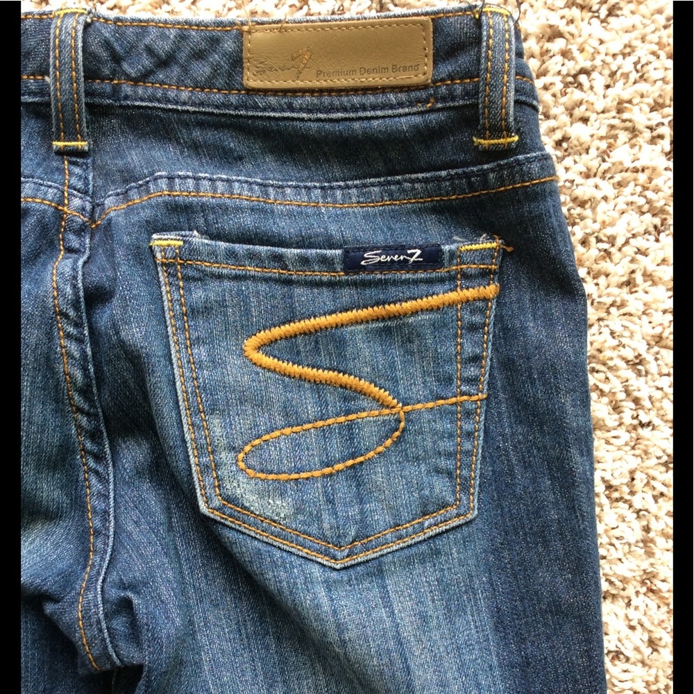 ⭐️ Seven Dark Washed Boot Cut Jeans ⭐️