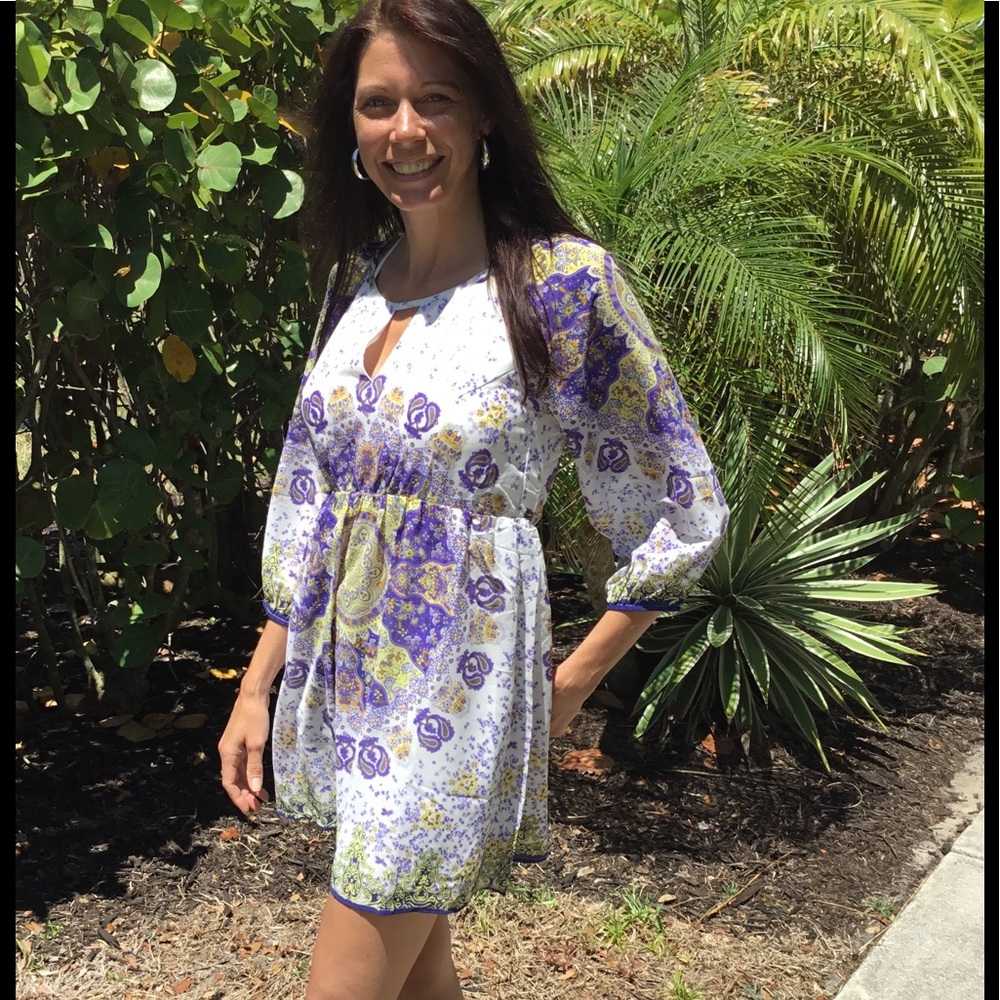 Keyhole Print Dress - Picture 2 of 5