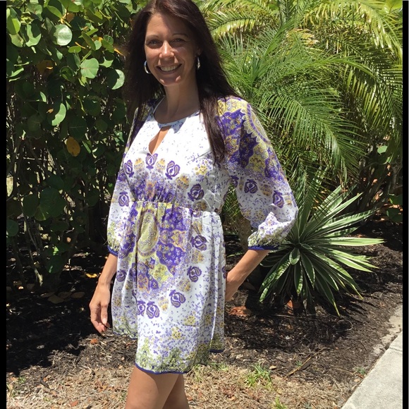 Keyhole Print Dress - Picture 2 of 5