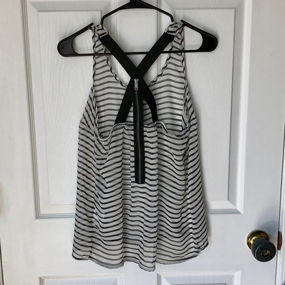 Charlotte Russe Cross-back Tank-top; size Small.