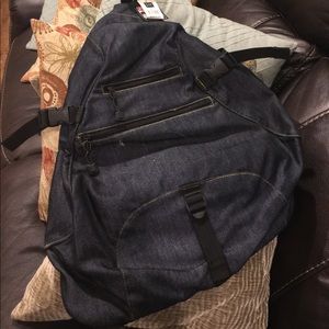 Gap sling backpack - denim