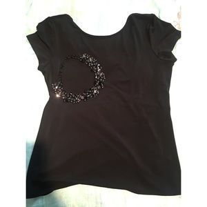 Black cap sleeves v back blouse