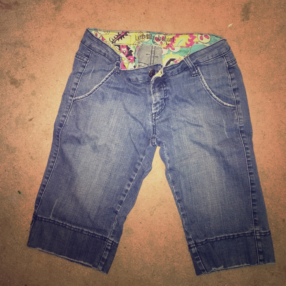 Bermuda jean shorts