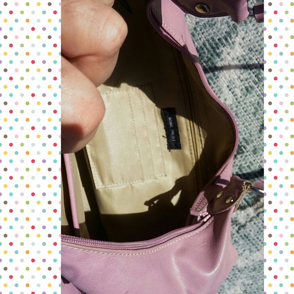 Free with 3 plus Bundle Rose Nine West Purse Only - Picture 6 of 7