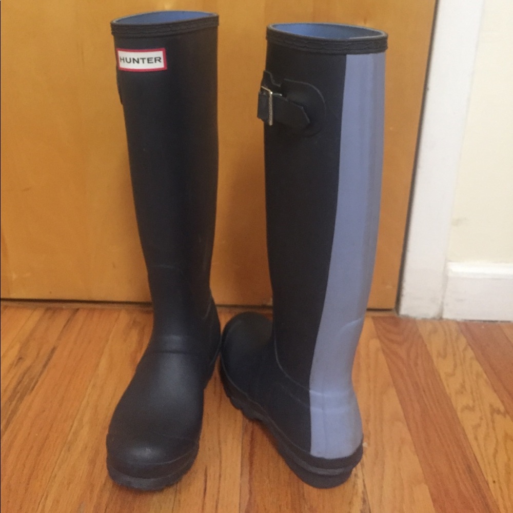 Navy and light blue Hunter rain boots