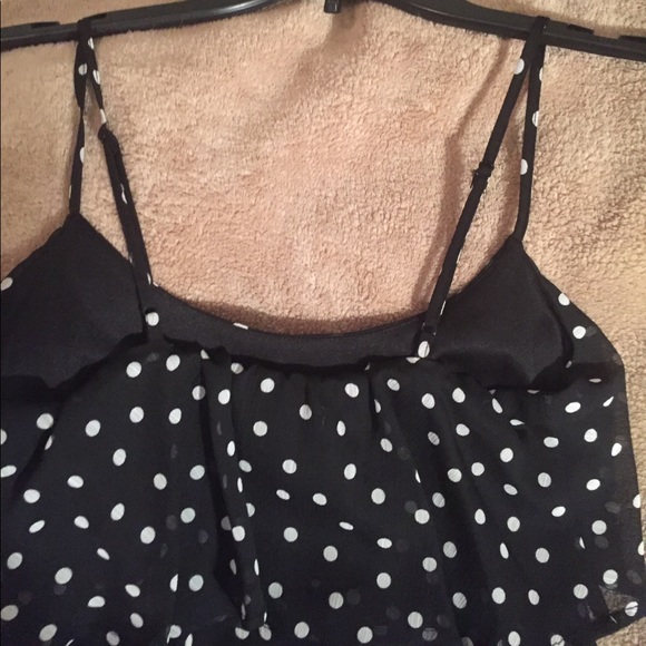 A blouse - Picture 2 of 2