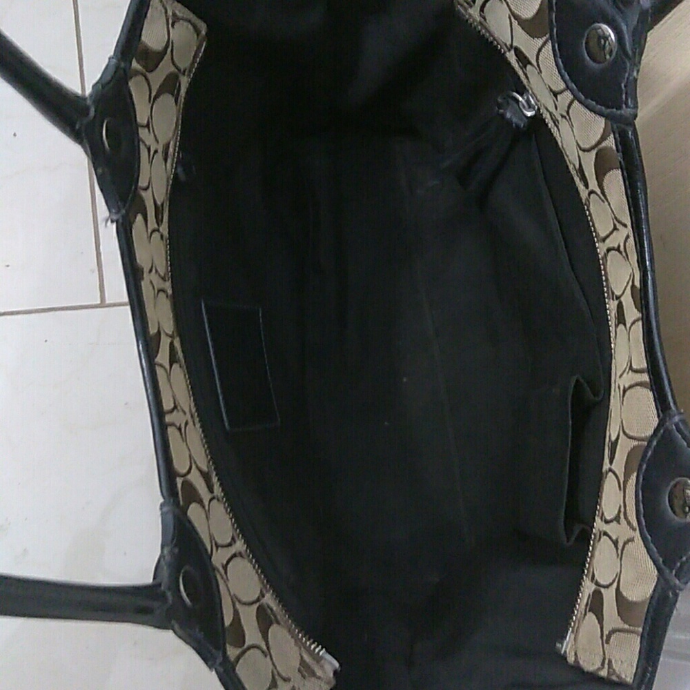 Coach purse - Picture 3 of 6
