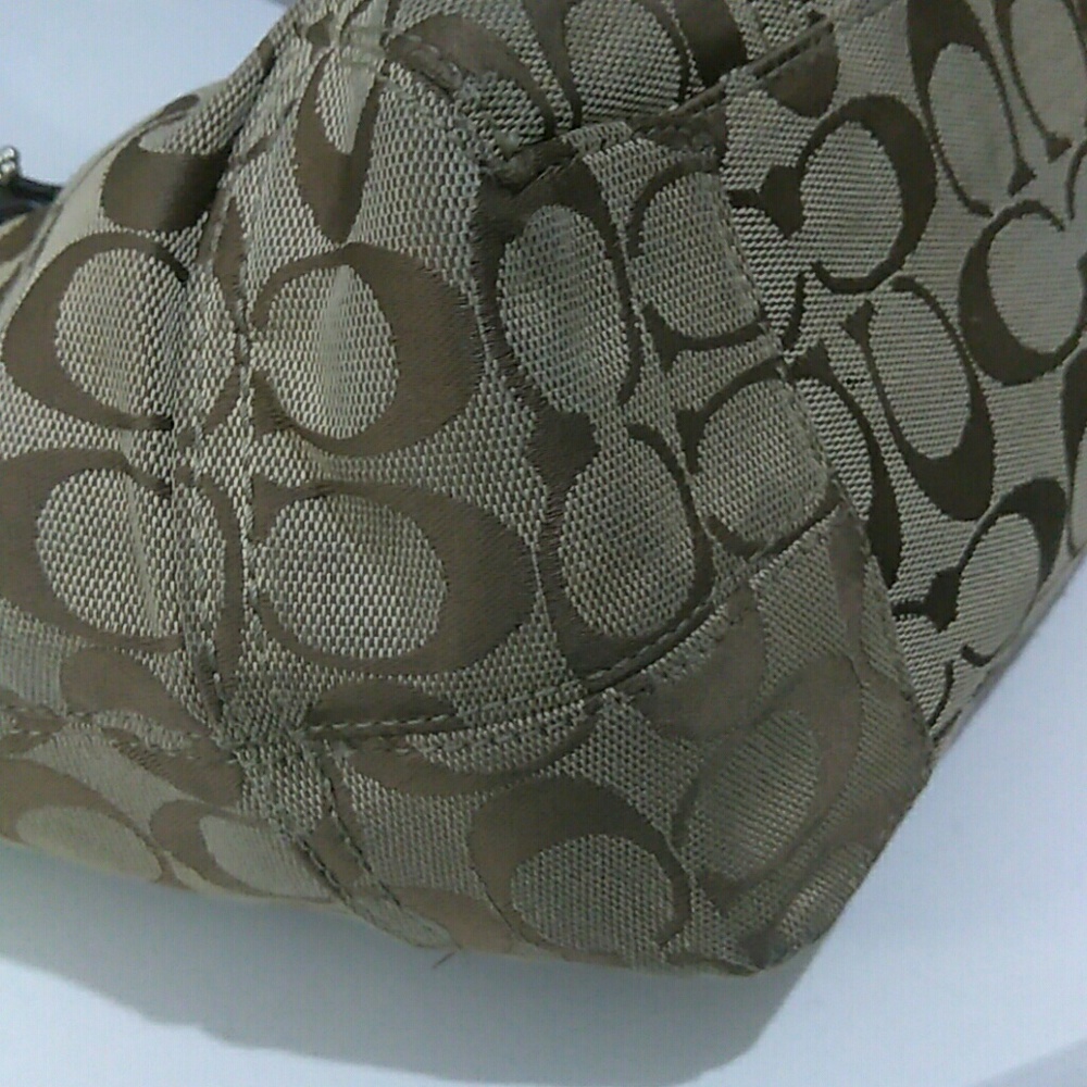Coach purse - Picture 6 of 6