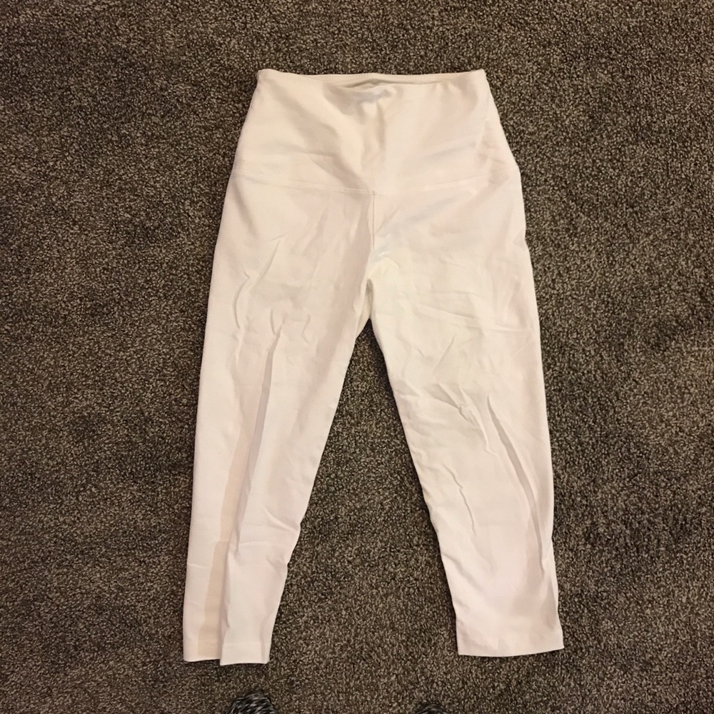 High waisted Capri white leggings