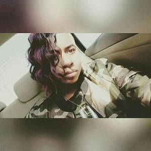 Meet your Posher, Taywhitney